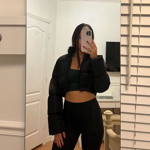 SOLD DO NOT BUY Cropped Puffer Jacket H&M